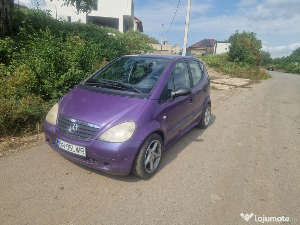 Vând Mercedes A160