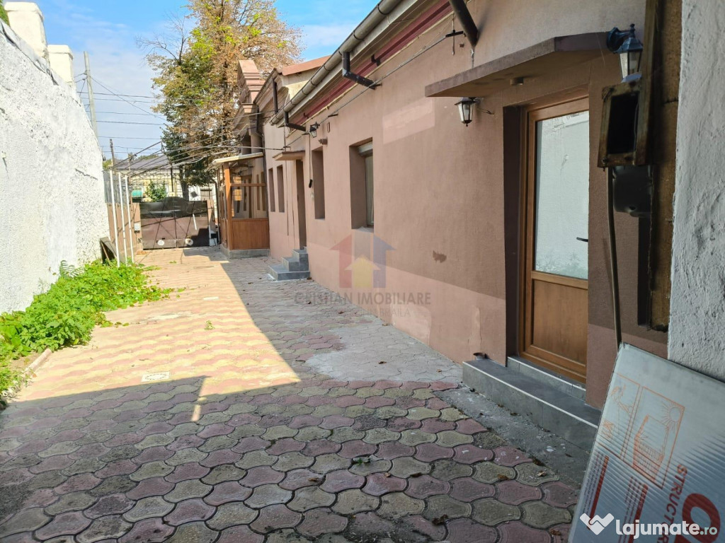 Zona Gradinii Publice Casa pretabila pentru 2 familii 150mp