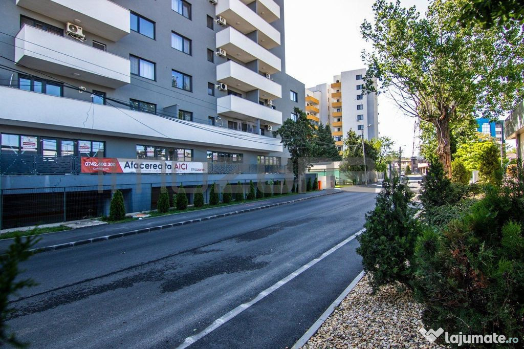 Spatiu Comercial de Inchiriat/Vanzare cu front stradal in...