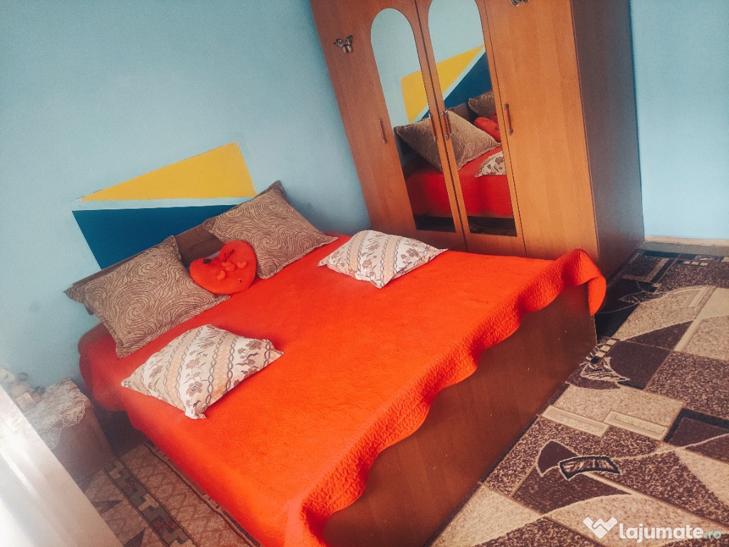 Apartament 2 camere de vanzare