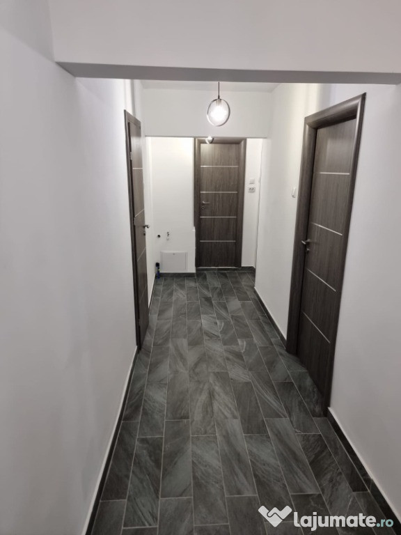 Inchiriez apartament 3 camere