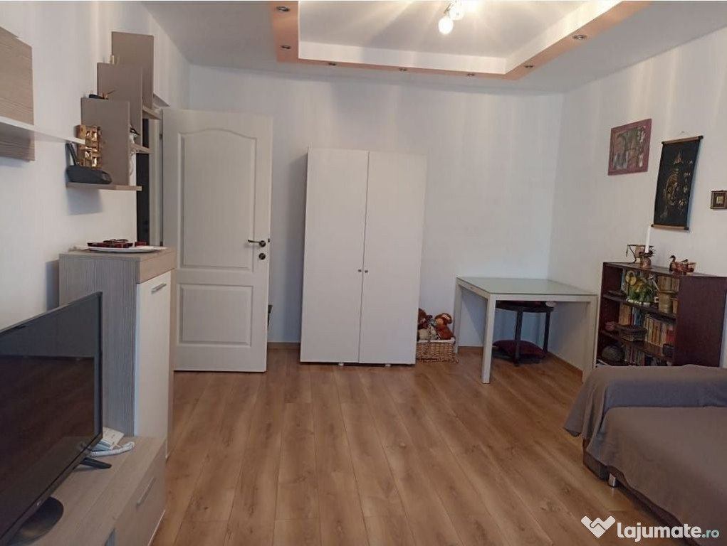 Apartament 3 Camere/ Auchan Titan/ Parculet Titanel