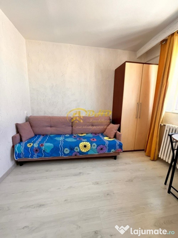 Cameră de cămin nouă,cu baie proprie,liberă zona Bularga