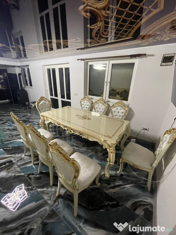 Vând masă de 8 persoane cu scaune din catifea