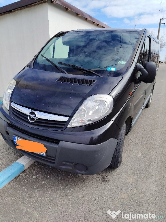 Opel Vivaro 2.0, 2013