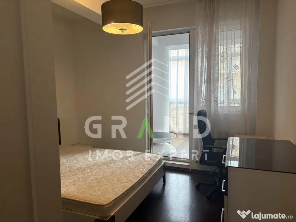 Apartament de inchiriat,decomandat 3 camere cu terasă mare?