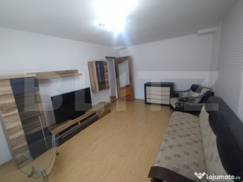 Apartament 2 camere,49 mp,decomandat,oras Nasaud,zona centra