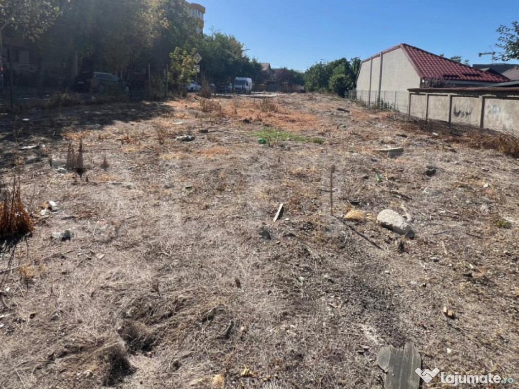 Oportunitate investitie bloc/spatiu comercial, teren 825 m,