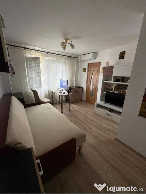 Garsonieră complet utilată disponibilă imediat – Br?...