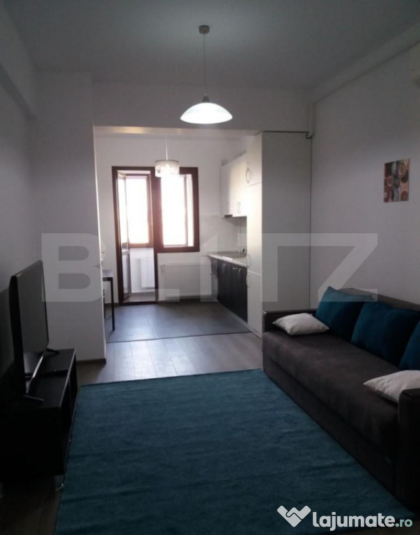 Garsonieră, 35mp, balcon, zona Pallas