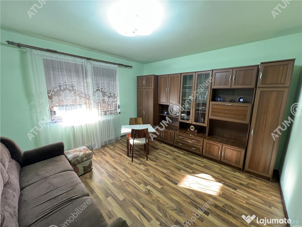 Casa individuala cu 4 camere 2 bai teren 1310 mp zona Guster