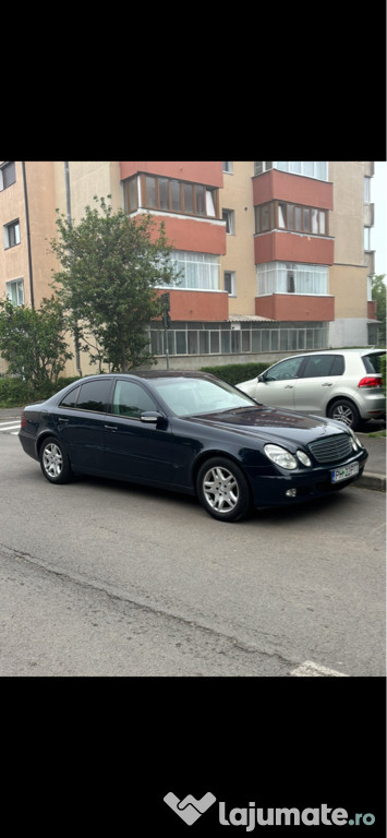 Mercedes-Benz E220CDI