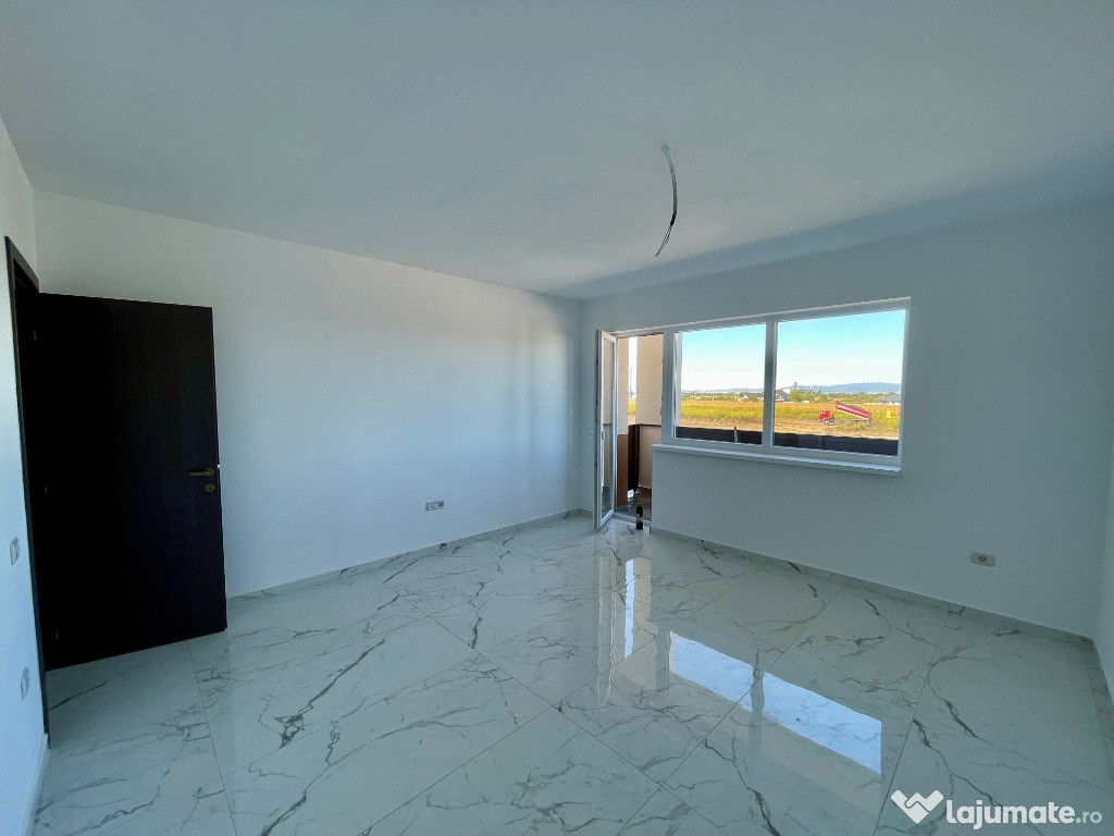 Apartament cu 3 camere Subcetate Sanpetru, spatios plata in 3 transe