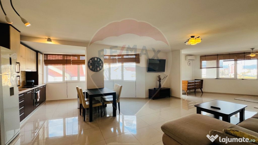 Apartament de lux de închiriat în zonǎ ultracentralǎ