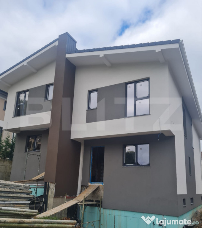 Casa tip duplex, 5 camere, 171 mp utili, 250 mp de teren, zo