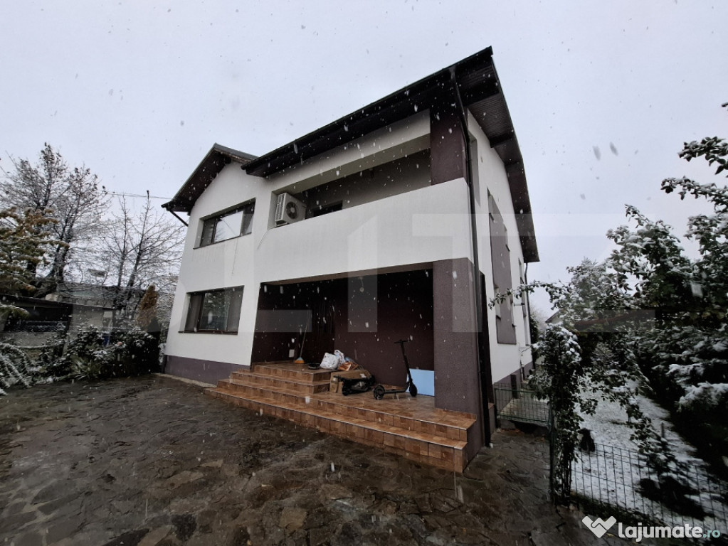 Casă superbă de vânzare în Cocosesti, Prahova