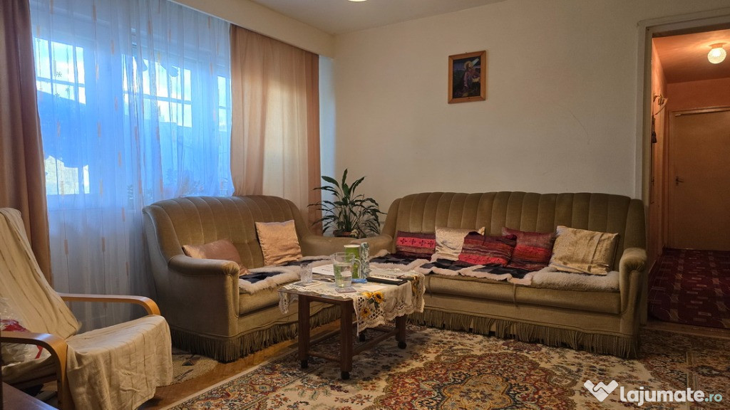 Apartament 4 camere in Deva, zona Gojdu, et 3