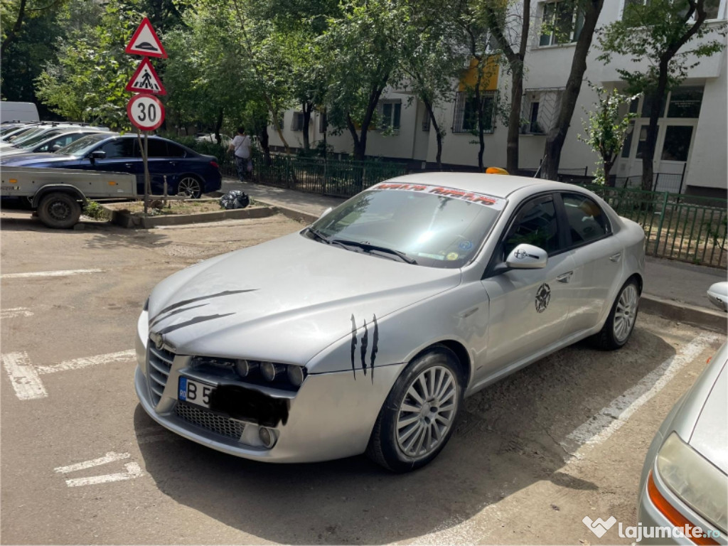 Vând ALFA ROMEO 159