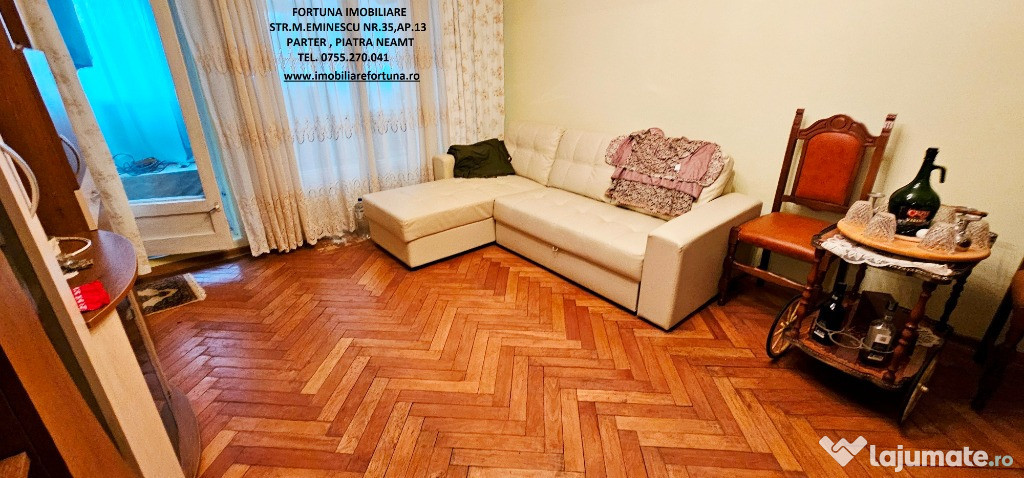 Apartament 3 camere, etaj1,zona Centrala,ideal pentru locuit sau firma