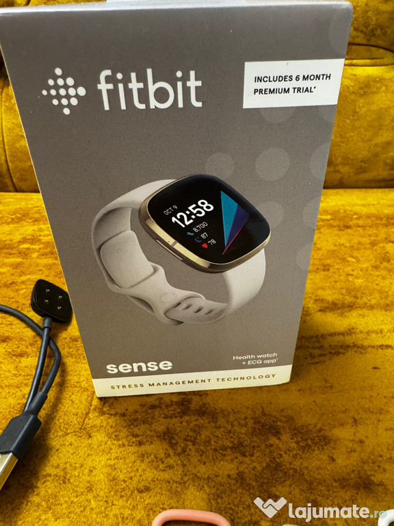 Fitbit Sense 1 in cutie cu 5 curele