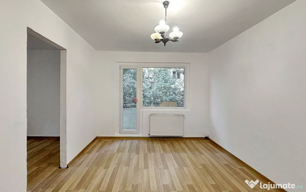 Recent Renovat Pozitionare Sudica