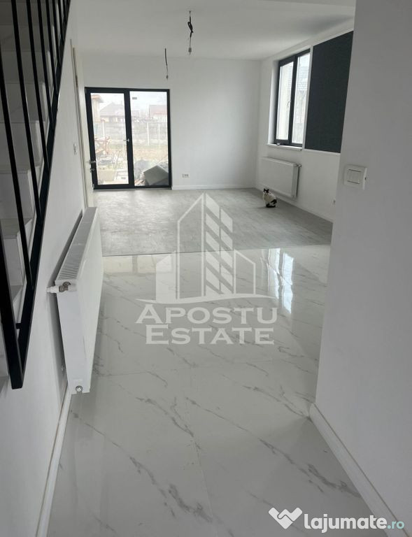 Duplex în Bucovăț ,poziție bună