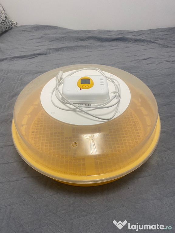 Incubator Puișor NOU IO-102T