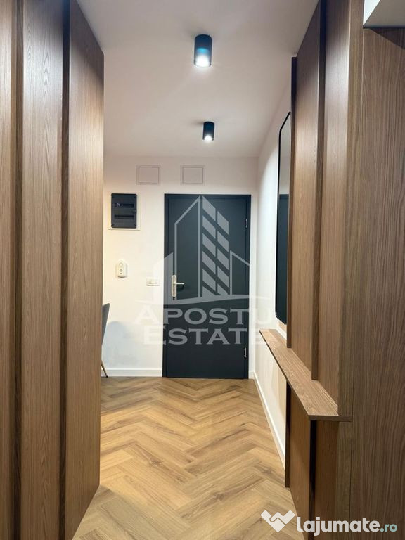 Proprietar închiriez in zona centrala, apartament de lu...