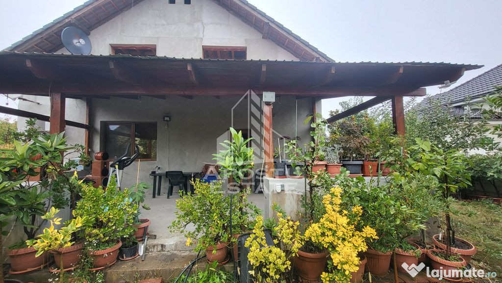 Casa individuala cu 5 camere,Giarmata Vii