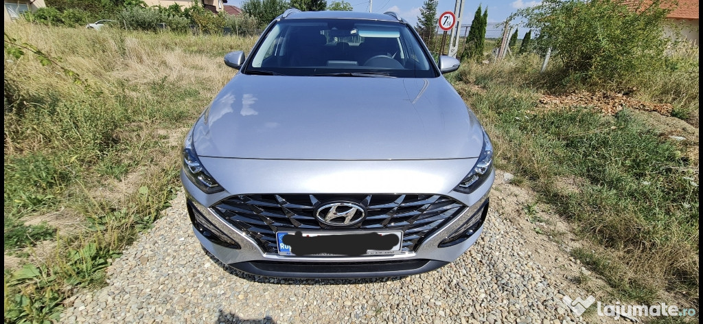 Hyundai i30 Wagon 1.5, 110 CP primul proprietar