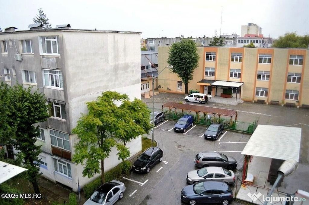 Exercitiu - Scoala Generala 16, apartament 2 camere, 53 mp