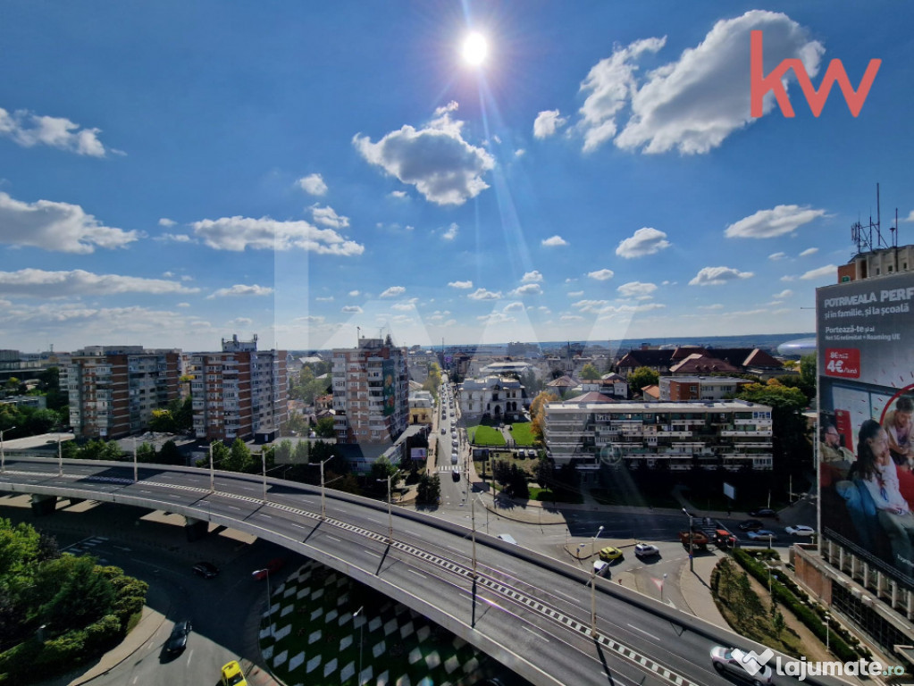 DE VANZARE, Apartament 3 camere, Inima orașului