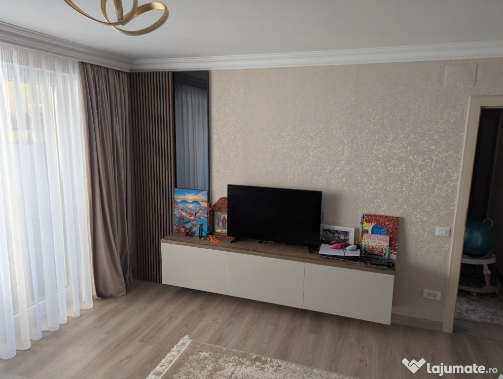 3 camere urban plaza