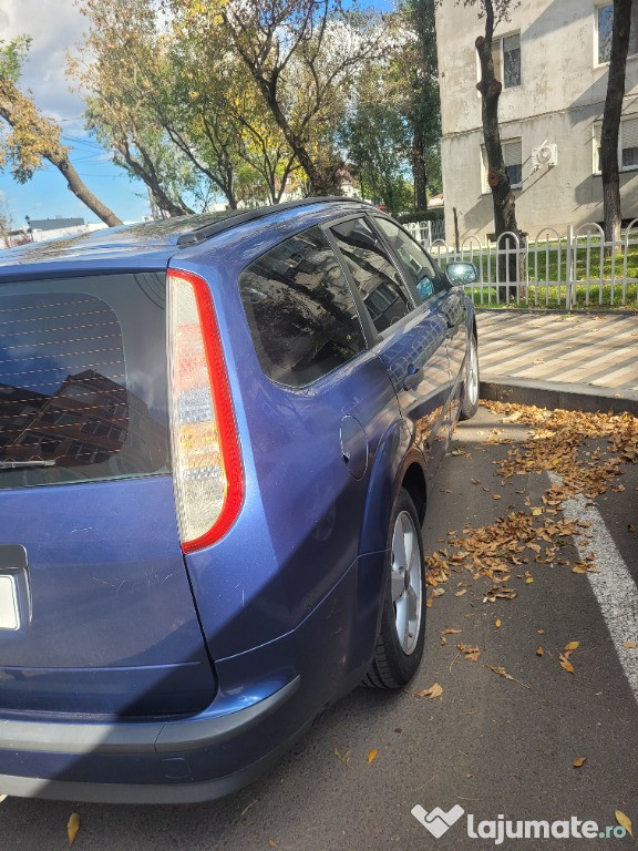 Ford Focus an 2005