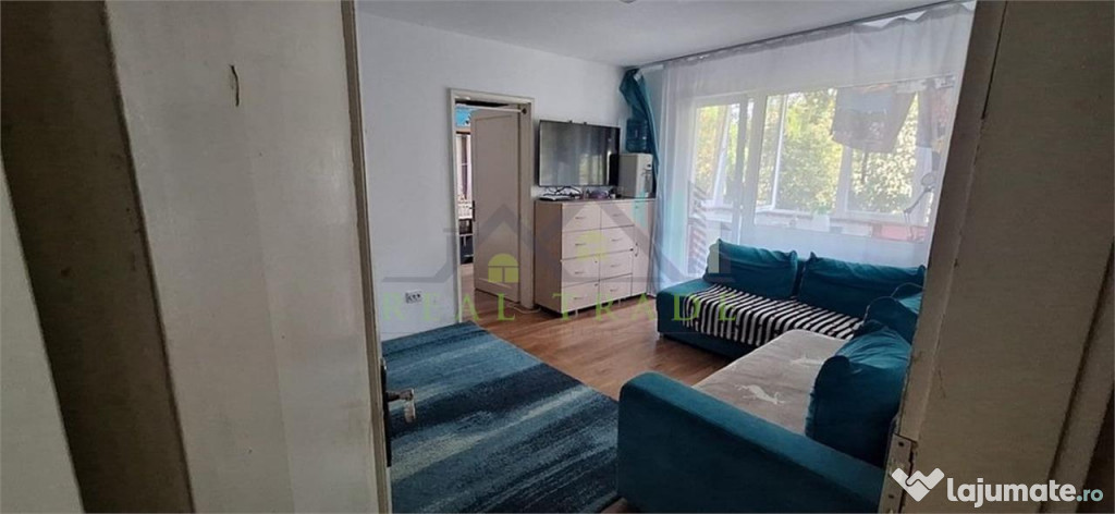 Apartament 2 camere etajul 1 zona Astra