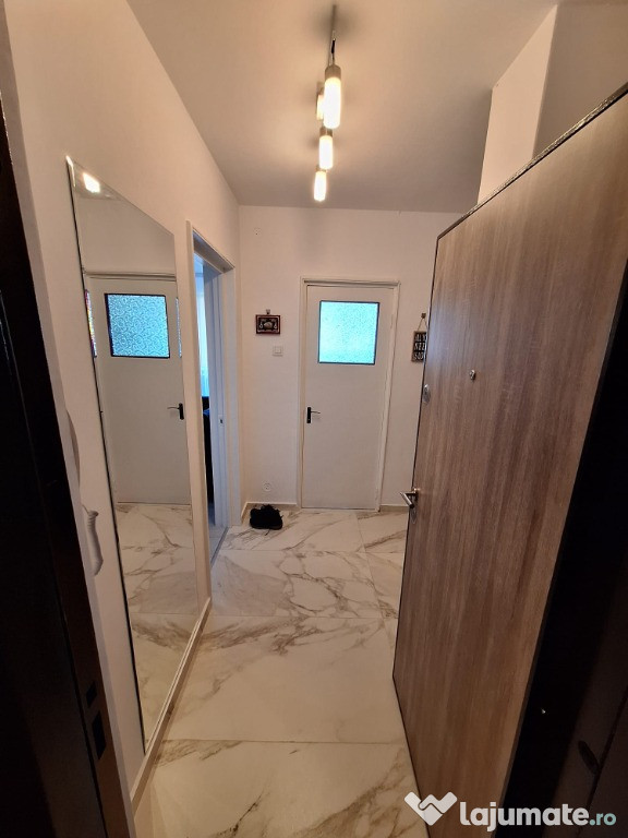 Vand apartament 2 camere 54 mp
