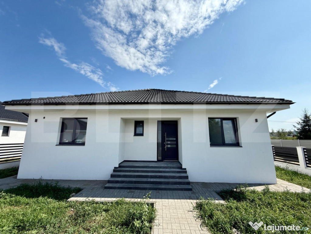 Casa Moderna in Sancraiu de Mures