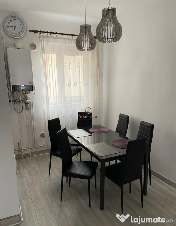 Apartament Lux mobilat si utilat 3 camere Parter inalt zona