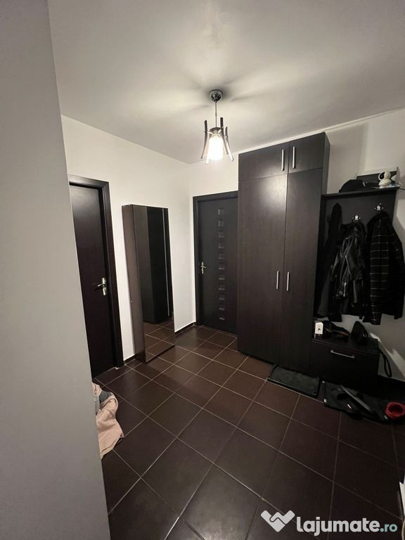 APARTAMENT 3 CAMERE SOLSTITIULUI 74 MP