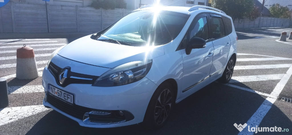 Renault Grand Scenic 2015