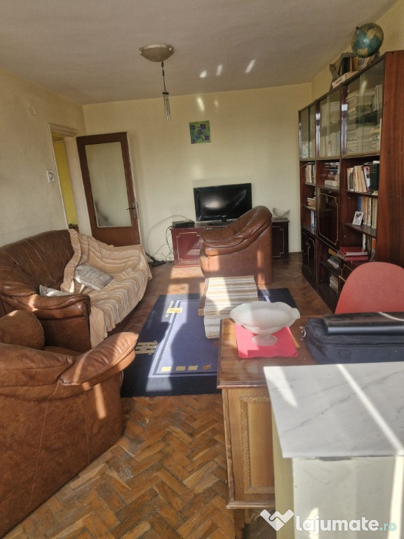 Apartament 3 camere Micro 5