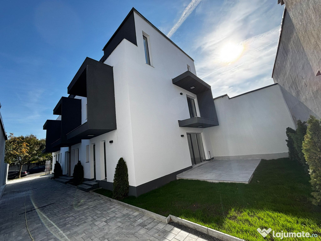 Triplex superb cu 3 apartamente 4 camere P+1+2E in Bucurestii Noi