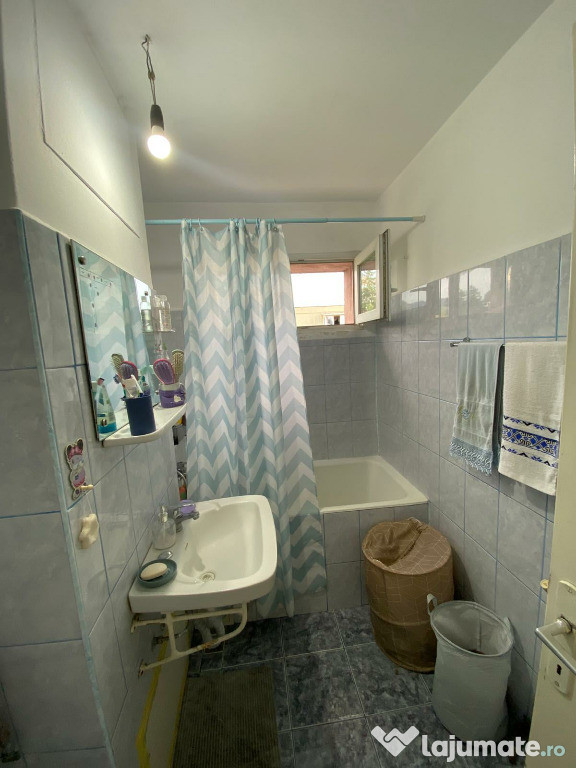 Apartament de 2 camere zona ASTRA,str Neptun,
