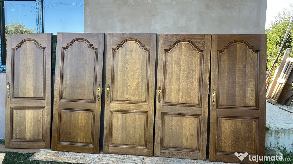 Usi interior din lemn masiv stejar
