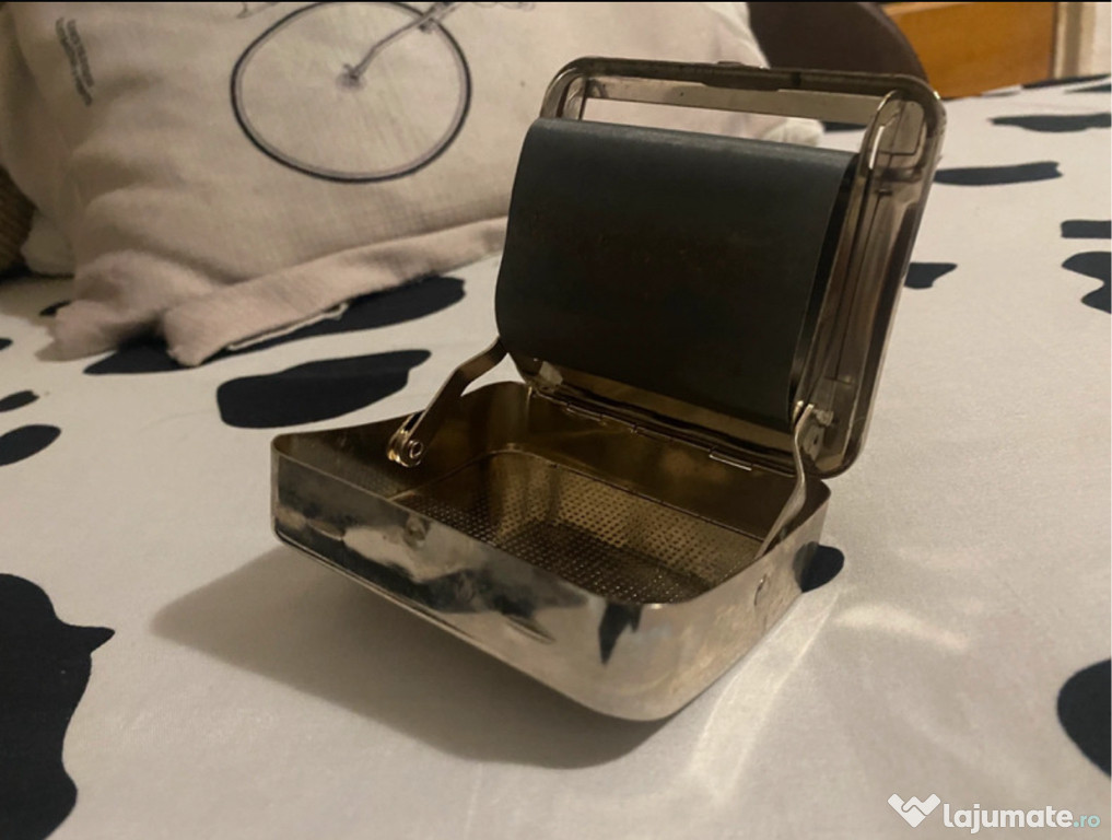 Tabachera vintage OCB - de rulat metal gravat argintiu