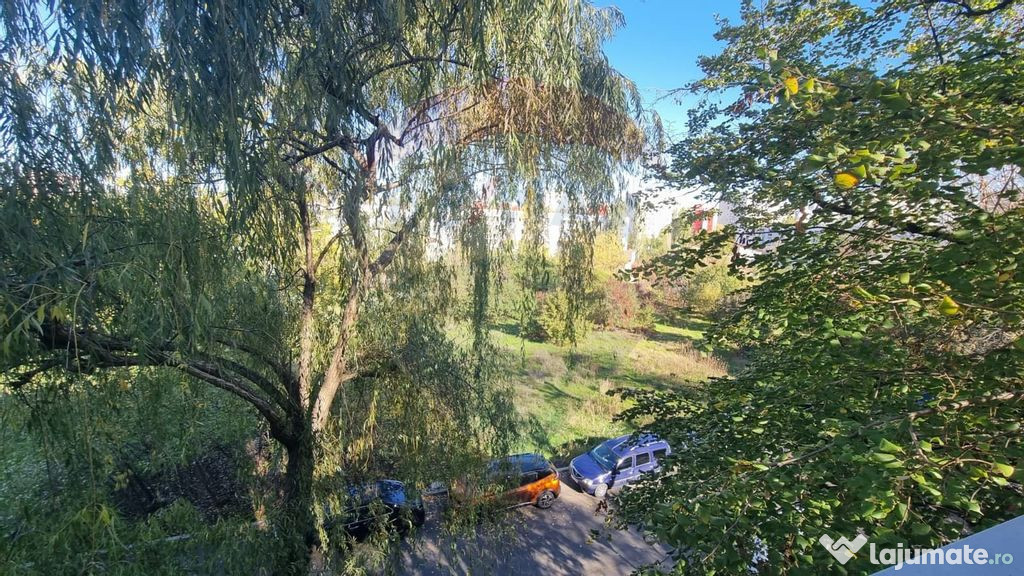 Apartament 3 camere Metrou / Parc Titan - Aleea Solidarit...