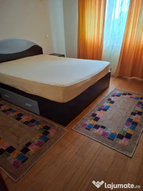 Cameră de închiriat în vilă Th. Pallady Catelu – metrou Anghel Saligny