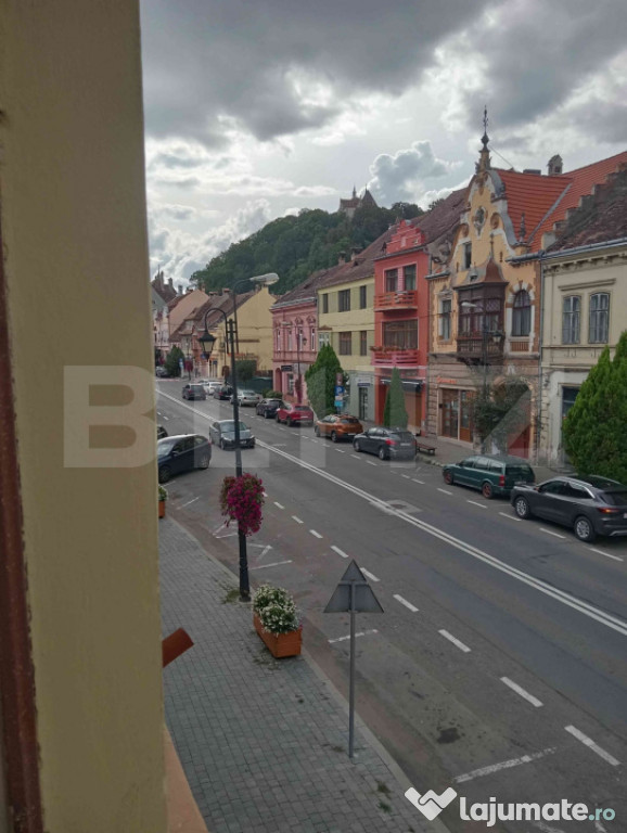 Apartament ultracentral de 2 camere, 80 mp utili, la poalele