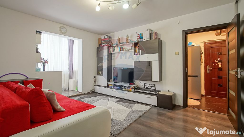 Apartament cu 2 camere de vânzare în zona Central