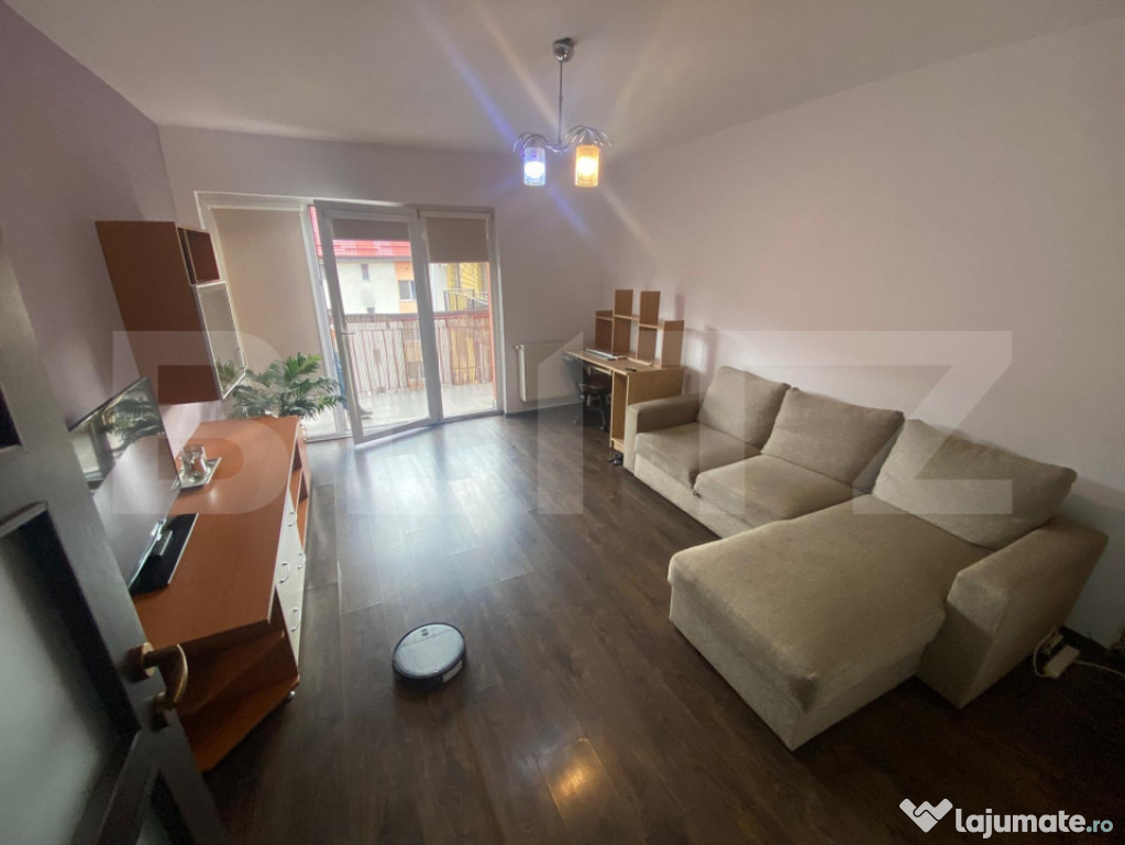 Apartament 2 camere, deco, 55 mp, balcon 8 mp et intermediar